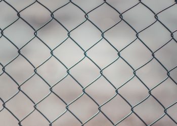 Odgradzanie terenu jest obowiązkiem właściciela