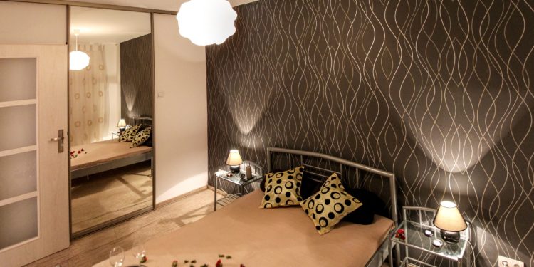 Jak niewielkim kosztem stworzyć luksusowe wnętrza w domu?