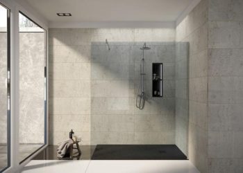 Brodziki pod prysznic z nowoczesnego kompozytu – poznaj ich zalety!