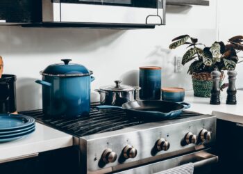 Patelnie nieprzywierające – co musimy wiedzieć?