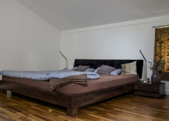 aranżacja łóżka wodnego