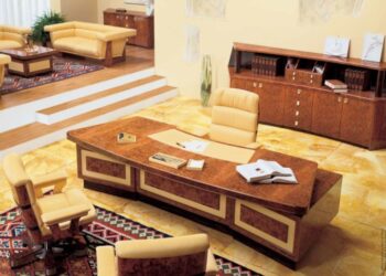 Luksusowe biurka – czym się wyróżniają?