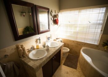 Aranżacja małej łazienki