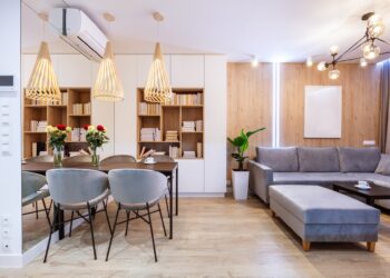 Modny salon – jak go urządzić?