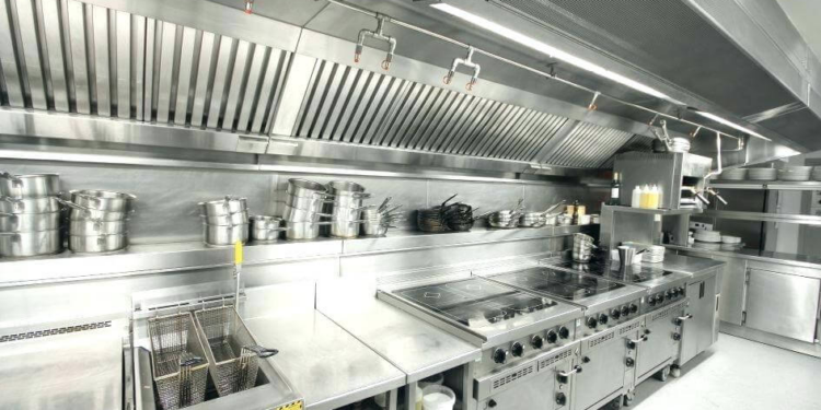 Meble ze stali nierdzewnej do kuchni i gastronomii