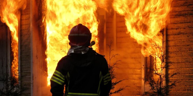 Jak uzyskać odszkodowanie po pożarze?