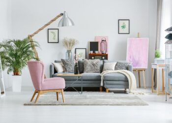 Jak dobrać lampę do salonu?