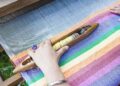 Piękny i stylowy dywan sznurkowy w kuchni