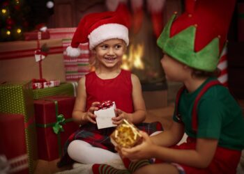 3 przebrania idealne na imprezę mikołajkową