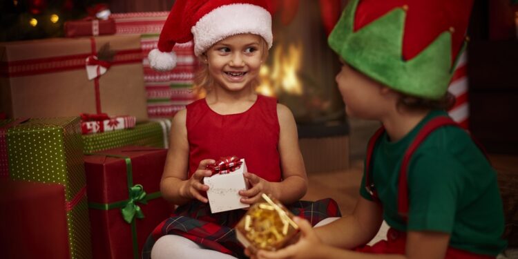 3 przebrania idealne na imprezę mikołajkową