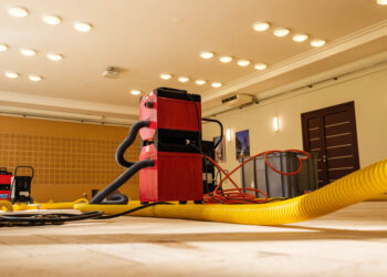 Kiedy należy wykonać osuszanie podposadzkowe?