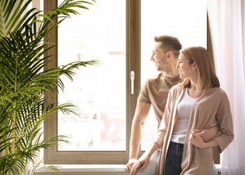 Mycie okien bez smug – jak i czym najlepiej myć okna?