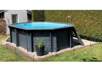 Zalety basenów drewnianych