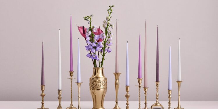 Świece stożkowe – jak je dobrać do wnętrza?