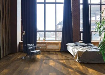 Elegancka sypialnia w loftowym mieszkaniu, czyli jak urządzić pomieszczenie z charakterem