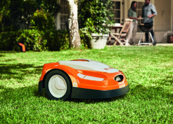 Pielęgnacja trawnika – poznaj 3 złote zasady!