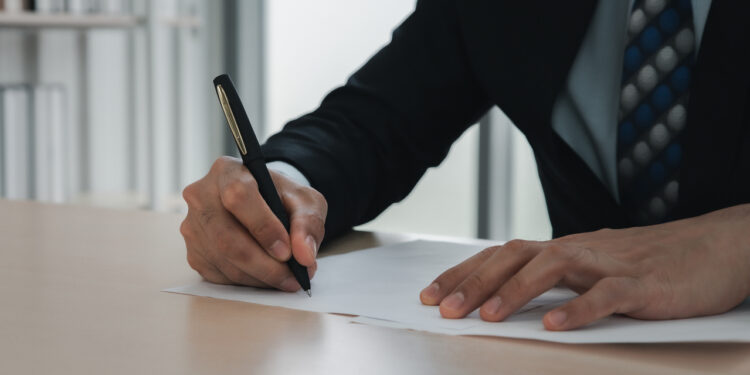 Umowa najmu nieruchomości określi zasady kontroli lokalu?