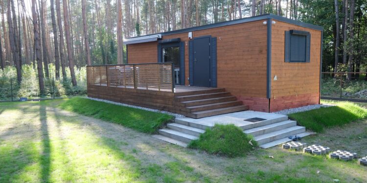 Tani dom do 70m2 bez pozwolenia – domki mobilne