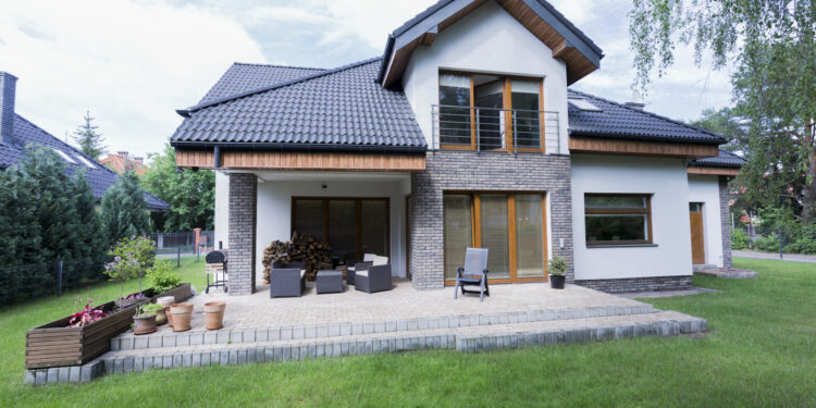 Jakie okna PCV wybrać? Poradnik zakupowy