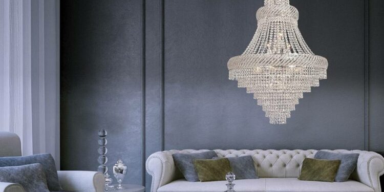 lampa kryształowa w salonie glamour