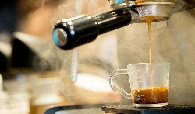 Dzierżawa ekspresu kawowego – na czym polega? 1