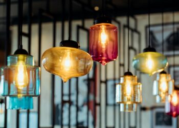 Lampa do sufitu podwieszanego