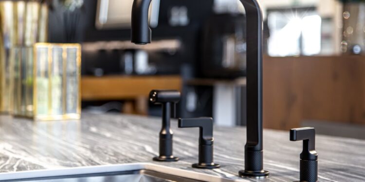 zlewozmywak w kuchni