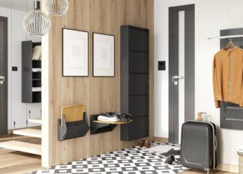 Szafki na buty w przedpokoju w bloku 1