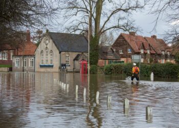 Osuszanie budynków po powodzi