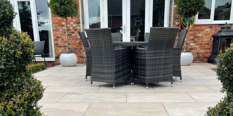 Inteligentne produkty i nowoczesne technologie w ogrodzie – co warto wybrać? 1