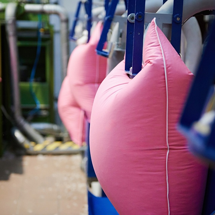 poduszka-do-spania-puchowa-standard-50x70-cm-roz-puch-50-do-sypialni-marka-inna